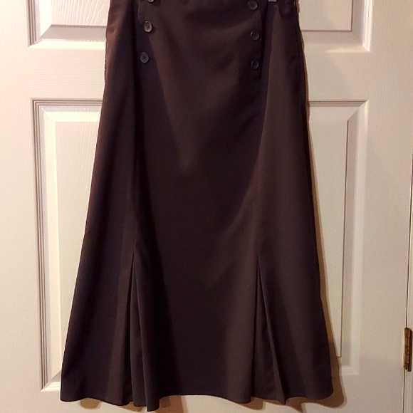 Skirt - Picture 1 of 4